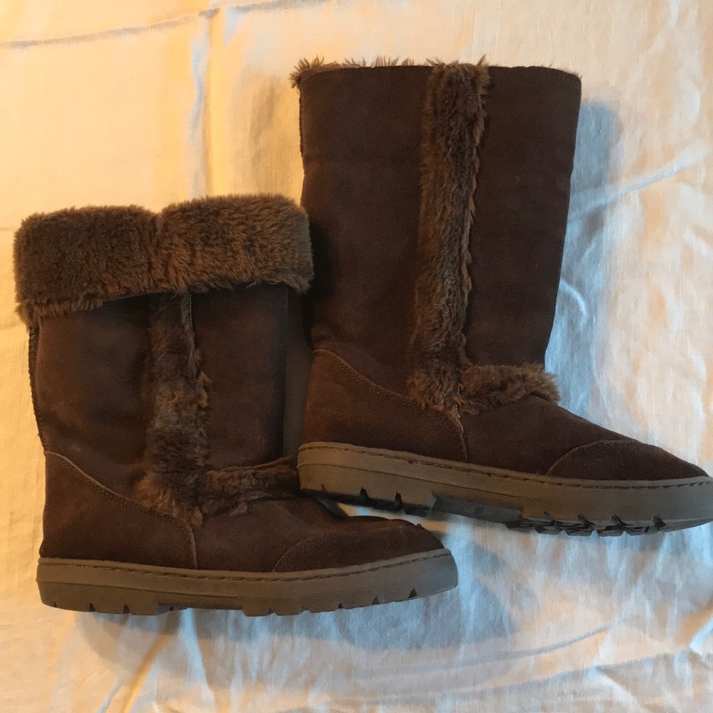 Fuzzy boots